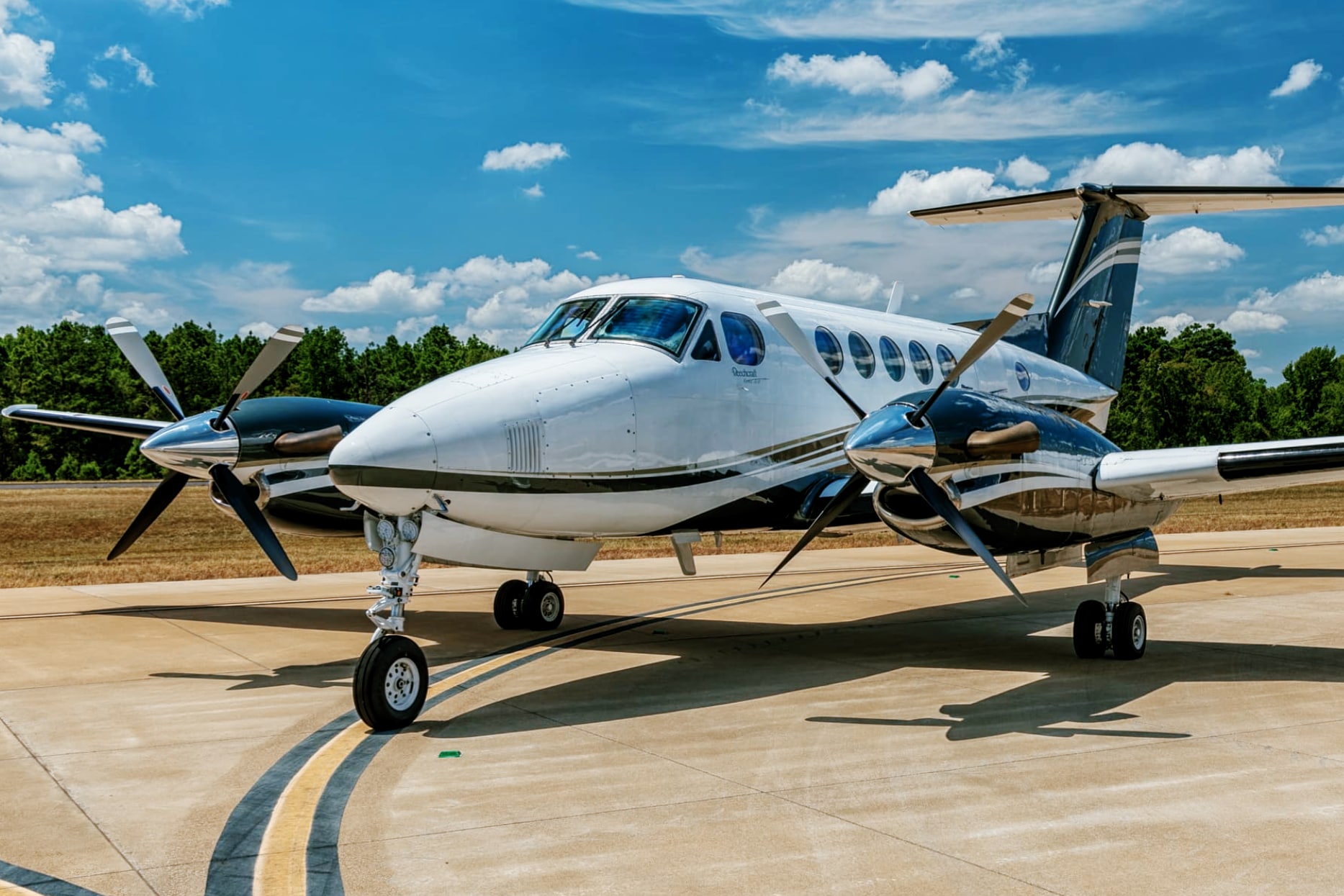 1977 Cessna 421C N521RM on the ramp