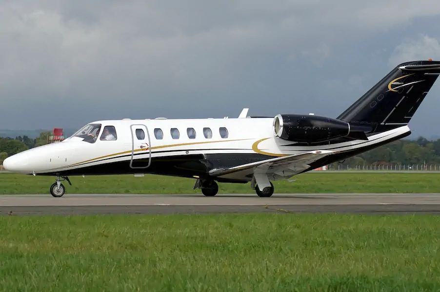 Cessna Citation CJ taxiing