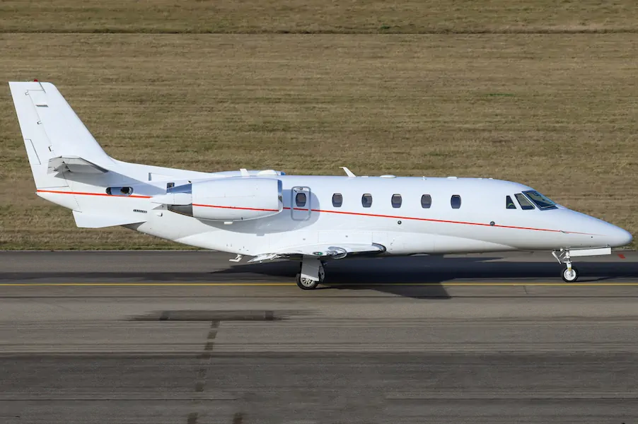 Cessna Citation taxiing